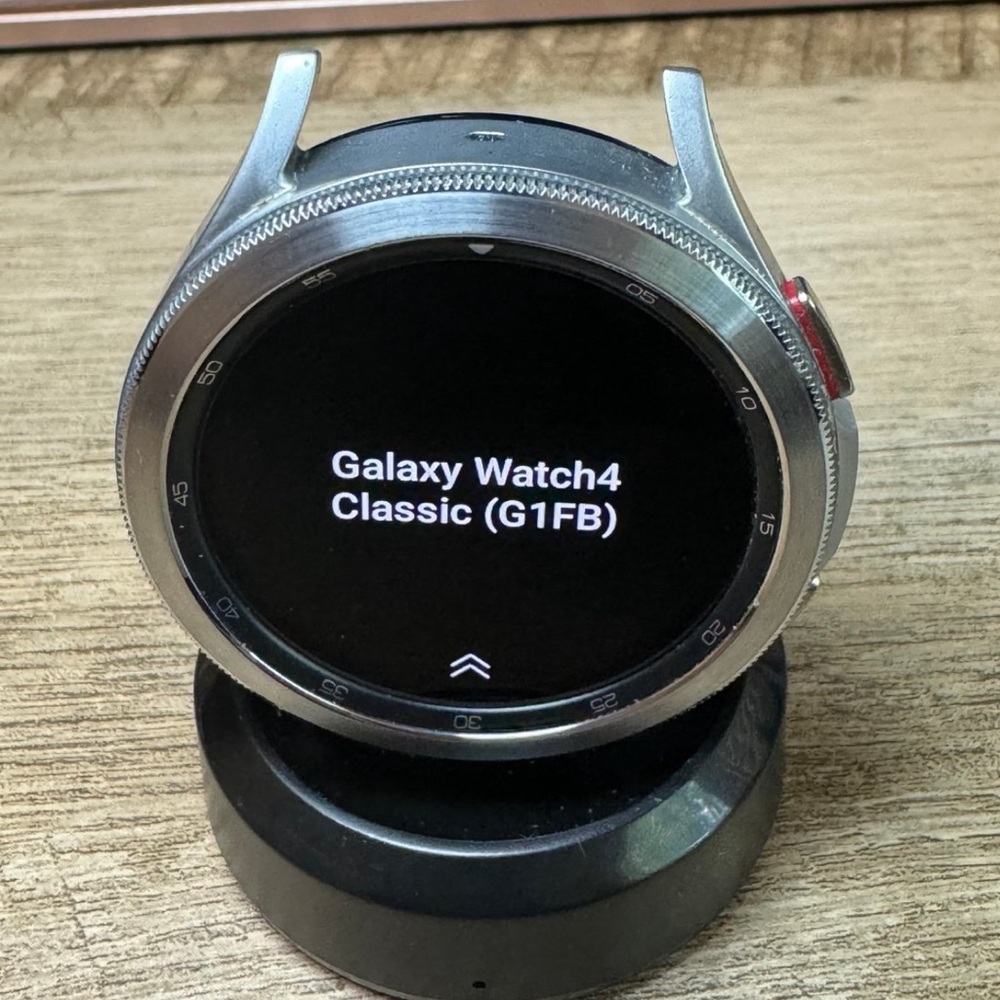Samsung Galaxy Watch 4 Classic SM-R895U, 46mm, GPS +LTE, 4069